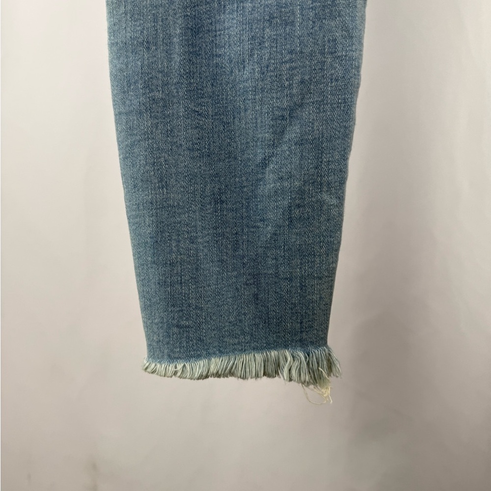 Abercrombie & Fitch Harper Low Rise Ankle Raw Hem Jeans in Distressed Blue 26 2 - Picture 7 of 9